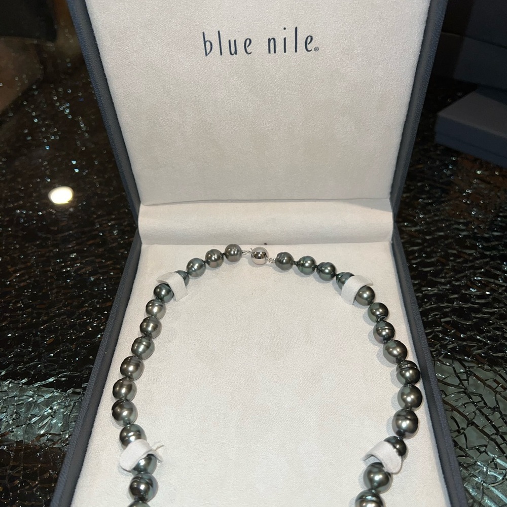 Blue Nile Pearl Necklace